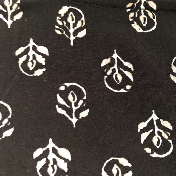 Patterned Black Dress - Picture 2 of 3